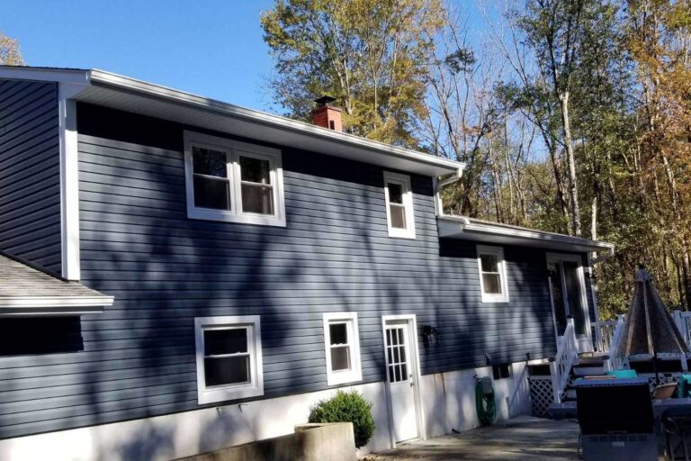 Vinyl Siding Replacement 4