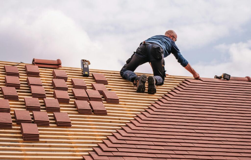 How much do roofers make a week
