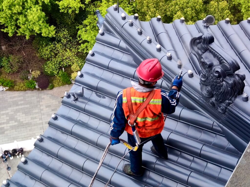 Roofing salary