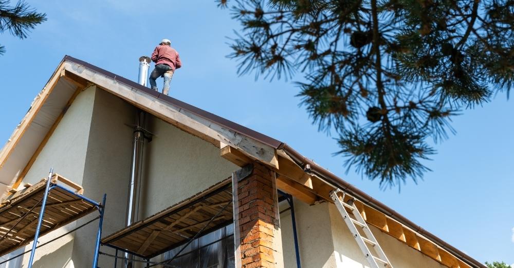 Roof repair contractor