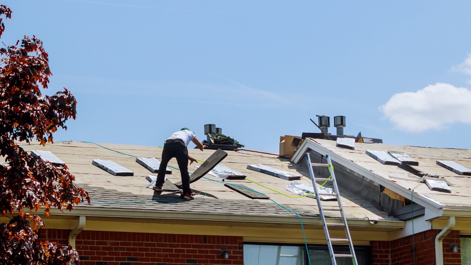 installing roofing materials